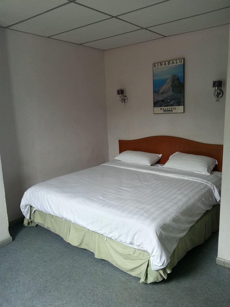 קוטה קינבלו Century Hotel מראה חיצוני תמונה
