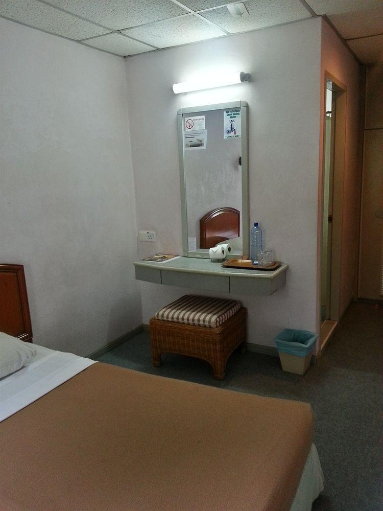 קוטה קינבלו Century Hotel מראה חיצוני תמונה