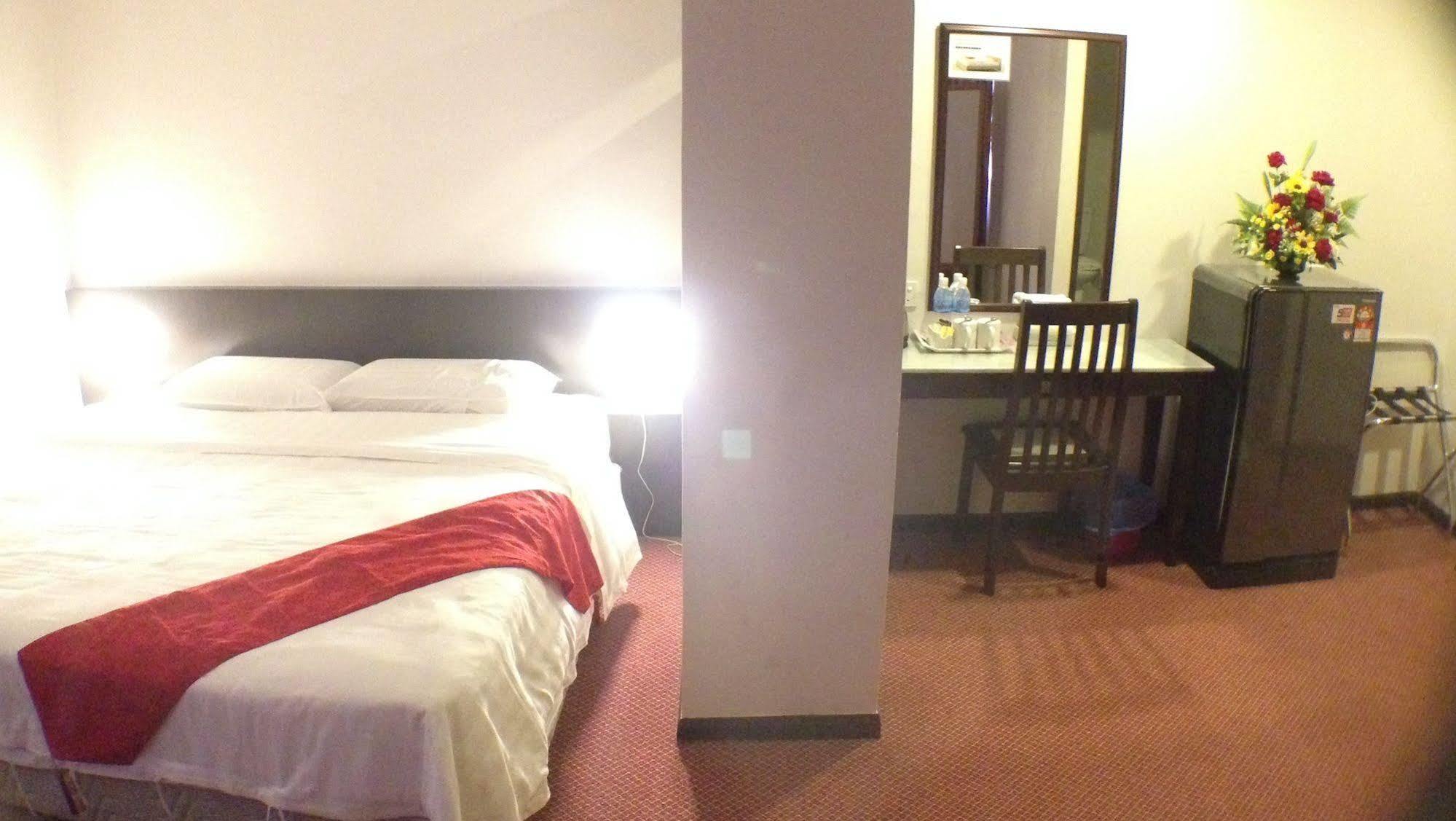 קוטה קינבלו Century Hotel מראה חיצוני תמונה