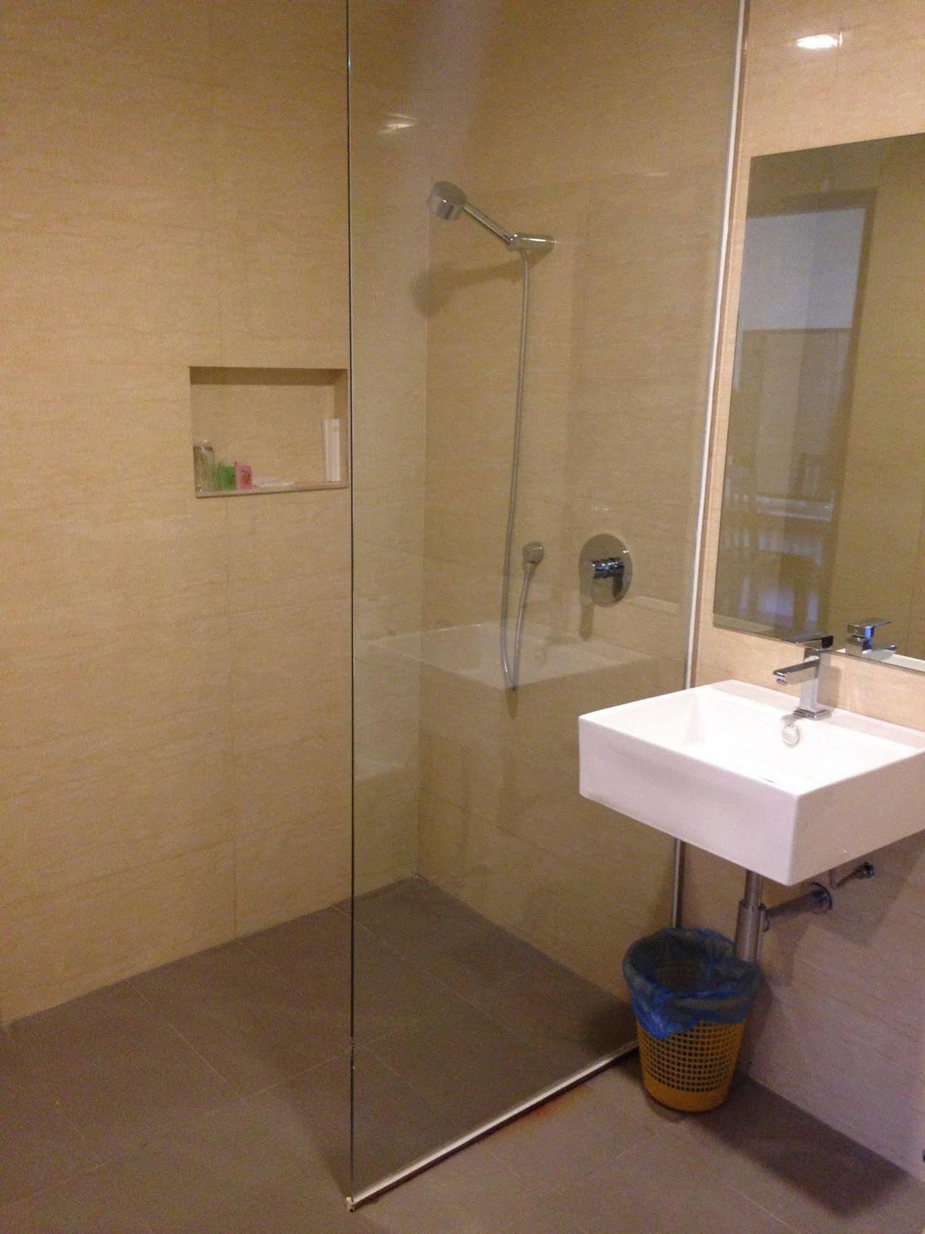קוטה קינבלו Century Hotel מראה חיצוני תמונה